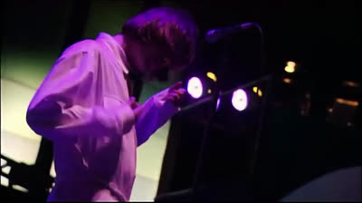 Oasis - Cast No Shadow (Live at Knebworth '96) [1st Night]