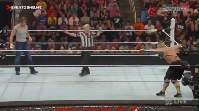 John Cena Vs Dean Ambrose - Campeonato de los Estados Unidos - RAW 30/03/2015 (Parte 1)