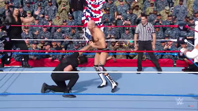 The Shield Vs Samoa Joe y The Bar - Tribute To The Troops 2017