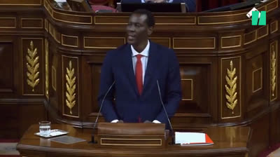 Luc André Douf a Rocío de Meer: "Los inmigrantes son personas, como usted y yo. Soy uno de ellos, diputado como usted"