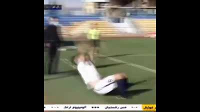 Nader Mohammadi  of  PaykanFC  scoring direct from a somersault throw-in!
