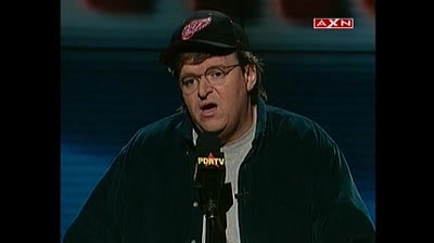 1x07. La América de Michael Moore. La Cruda Realidad (The Awful Truth)
