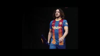 Puyol presenta la camiseta de Barça edición especial “El Clásico”
