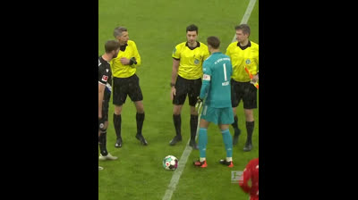 Neuer vs Reffree !!