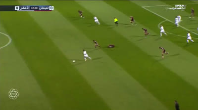 سلطان مندش لاعب الأهلي أهدر هذه الفرصة!