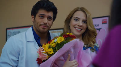 Matrimonio Por Sorpresa Capítulo 11 - La "novia" de Tarik [Castellano]