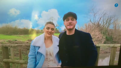 EDA Y SERKAN HABLAN ESPAÑOL, AQUÍ  ❤️ www.dailymotion.com/video/x7z70r7 Y NOS FELICITAN SAN VALENTIN ❤️ Love Is In The Air (Sen Çal Kapımı ) Kerem Bürsin y Hande Erçel