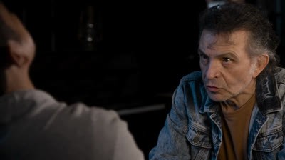 Caer en tentación Capítulo 30 - La policía sospecha de Nacho