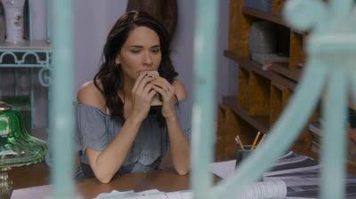 Caer en tentación Capítulo 38 - Raquel sufre por el abandono de Damián