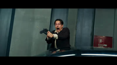 Tráiler de “Cóctel explosivo” en español