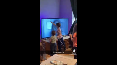 Broma de la tele y el monstruo